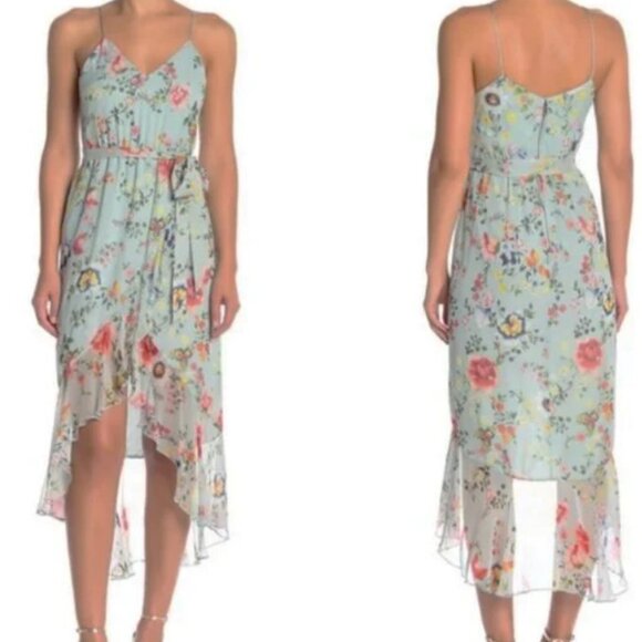 Alice + Olivia Dresses & Skirts - Alice + Olivia Mable Midi Wrap Dress